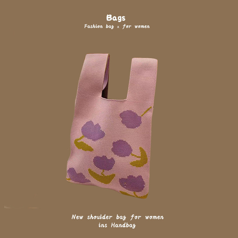 Women's Knitted Wool Bucket Bag