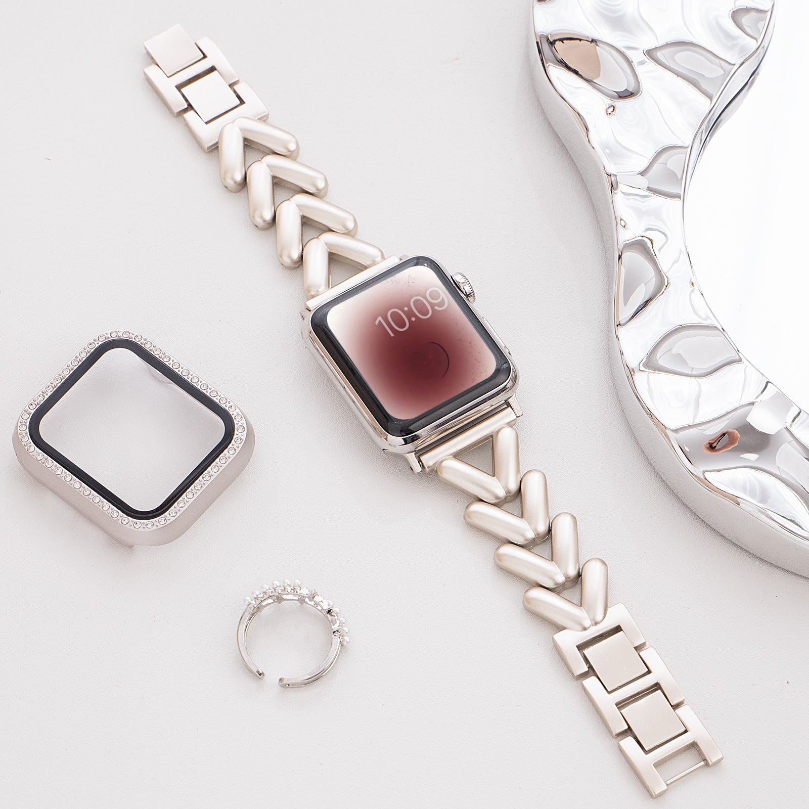 Apple Watch with V-shaped bracelet for women, made of metal
