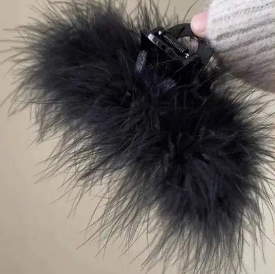 Elegant Ostrich Feather Hair Clip for Women