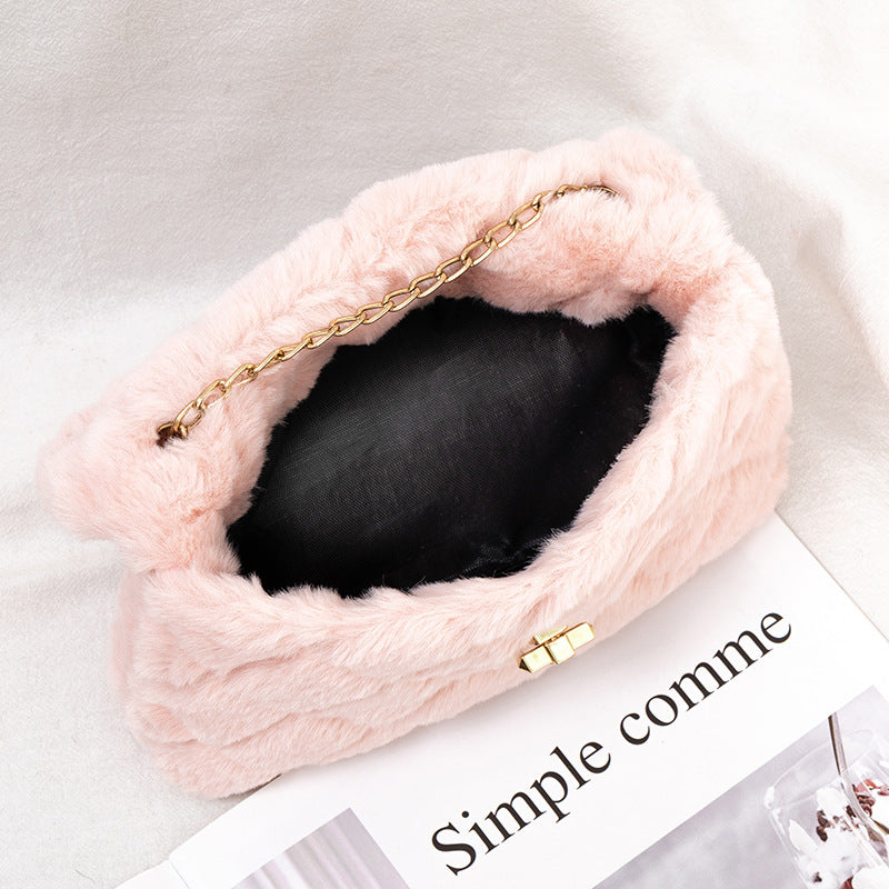 furry shoulder bag