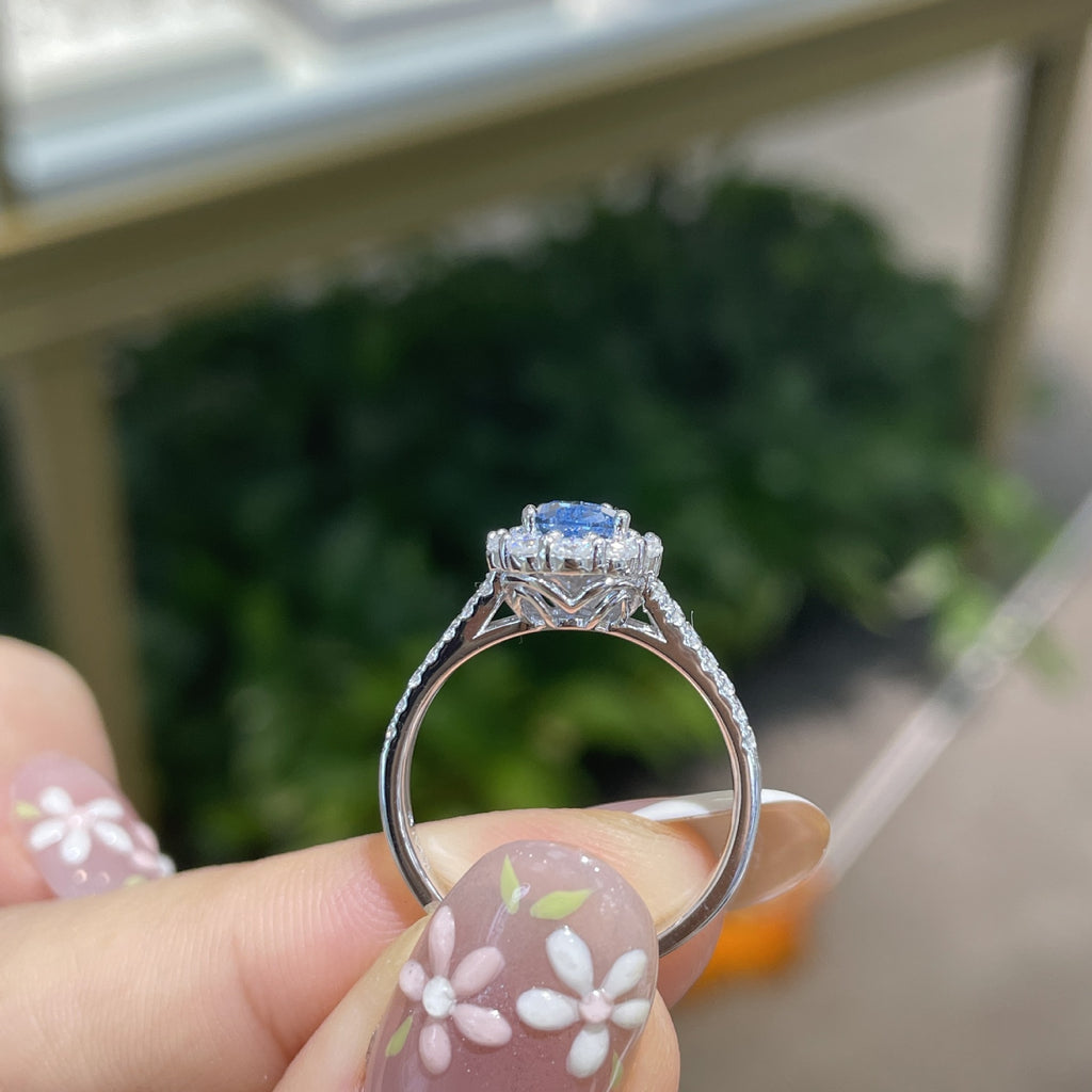 Artificial spinel ring for women