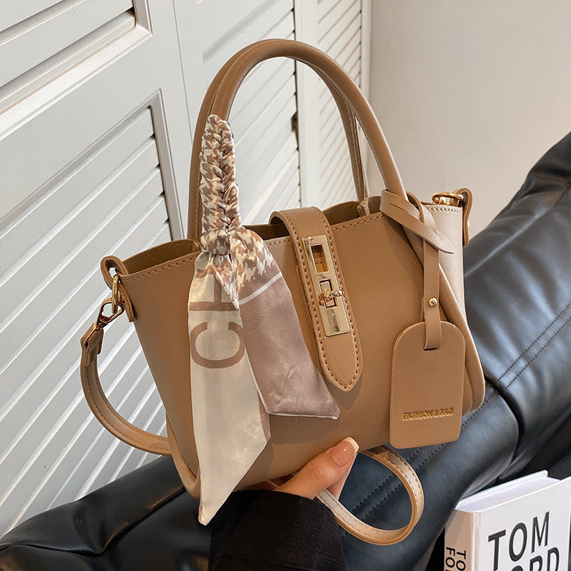 Stylish Women's PU Messenger Bucket Bag