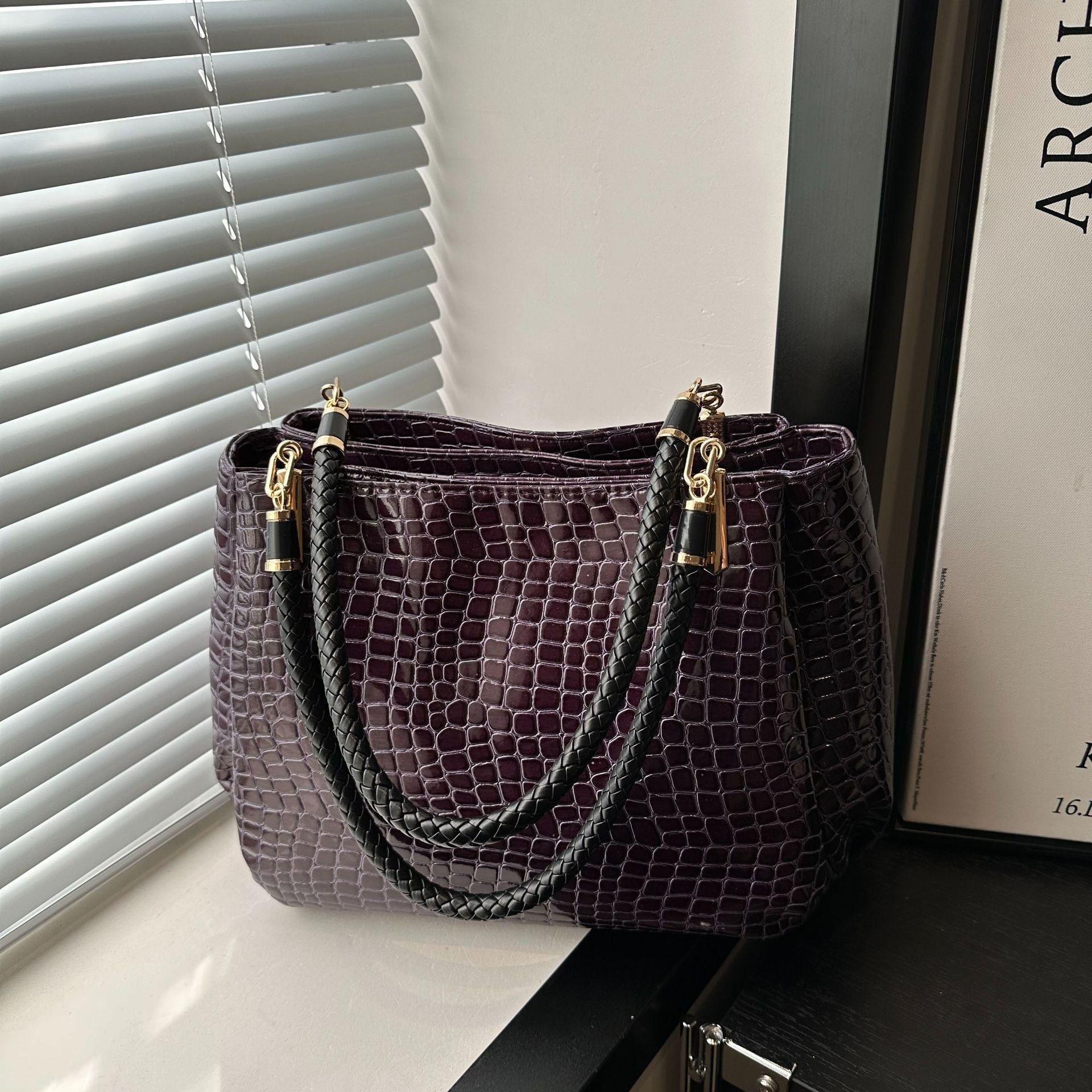 women handbag