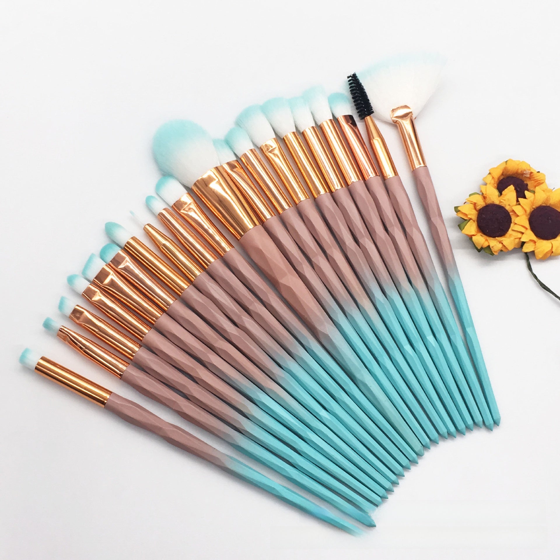 Diamond handle soft makeup brush set