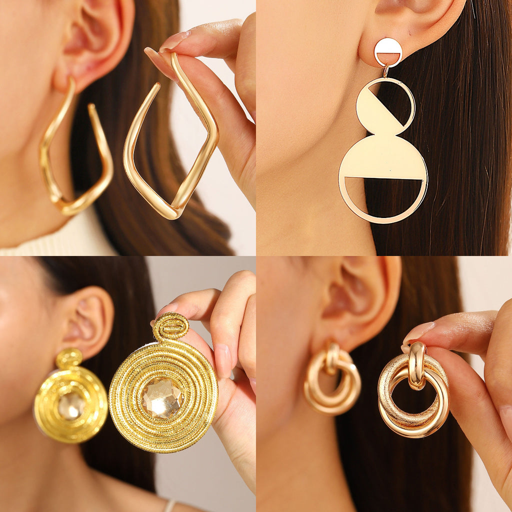Pleated Geometric Glossing Earrings Women&#039;s Light Luxury High-end Earrings Exaggerated Personality