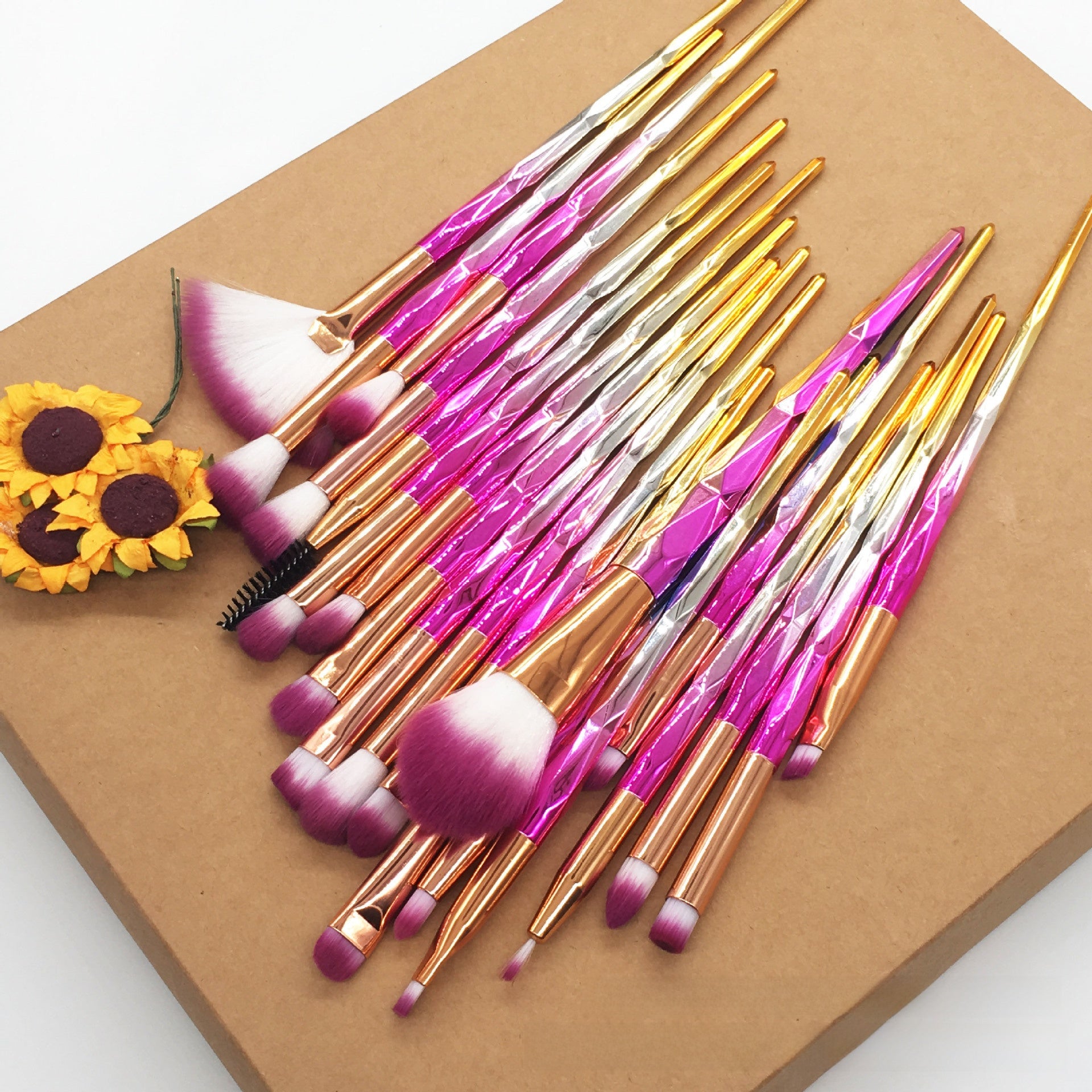 Diamond handle soft makeup brush set