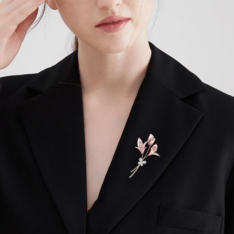 Lily Butterfly Brooch for Women, Elegant Floral Pin