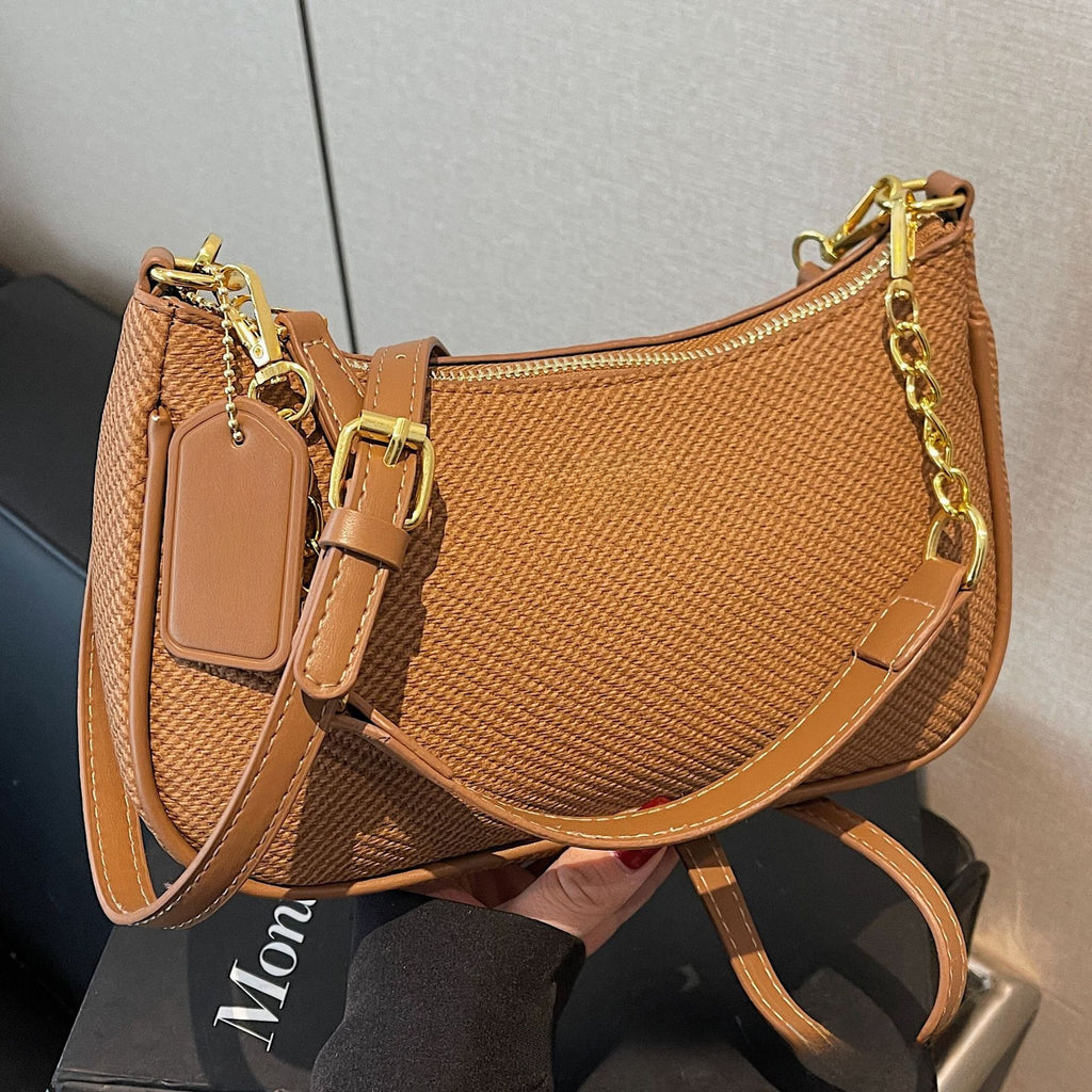 Single-shoulder crossbody bag under the arm