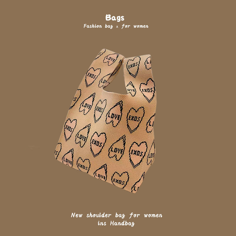 Women's Knitted Wool Bucket Bag