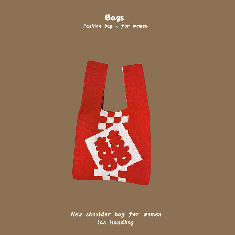 Women's Knitted Wool Bucket Bag