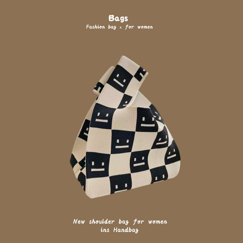 Women's Knitted Wool Bucket Bag